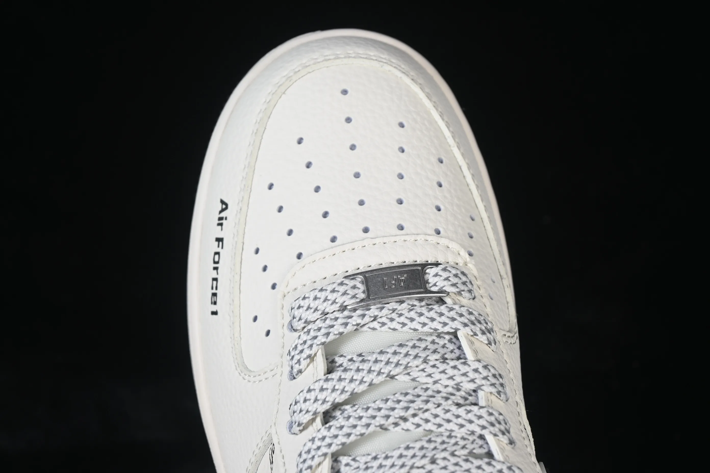 All categories Nk Air Force 1 Air Force series Nk Air Force 1 Low Air Force low top Nike Air Force 1'07 Low joint beige black hook Air Force 1 low top casual sneakers SM6668-117